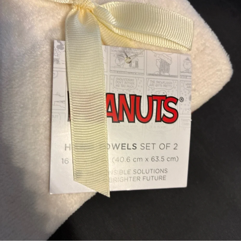 Peanuts Cream Hand Towels Set with Ribbon